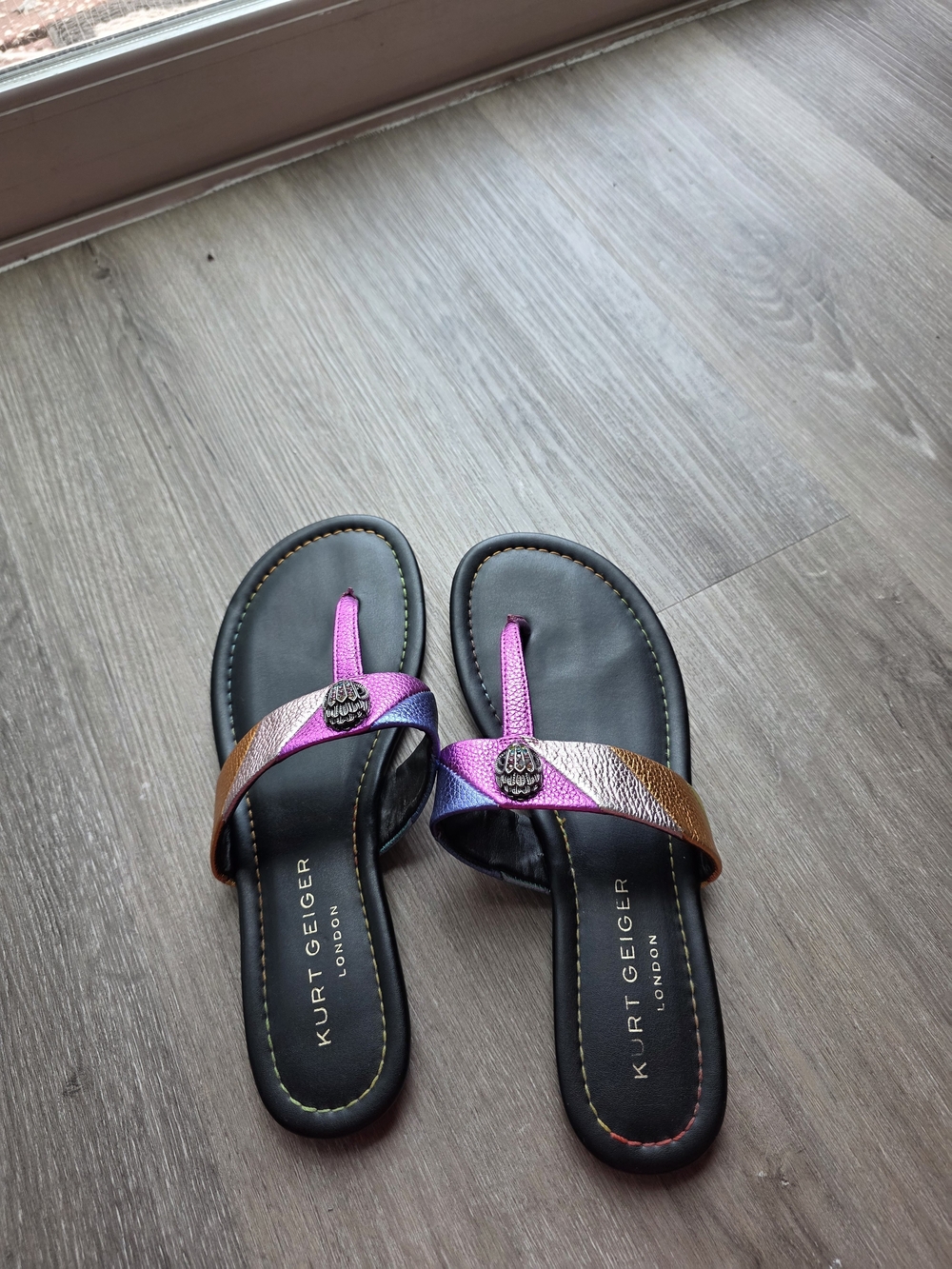 Kurt Geiger Multicolor Metallic Leather Thong Sandals - Pink, Bronze, Blue